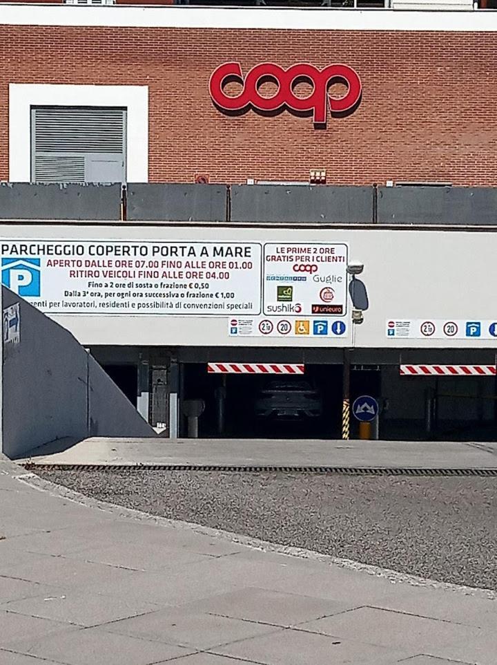 Casa Etruschi - Appartamento Con Posto Auto ليفورنو المظهر الخارجي الصورة