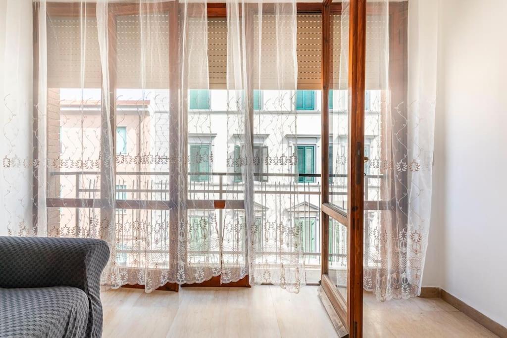 Casa Etruschi - Appartamento Con Posto Auto ليفورنو المظهر الخارجي الصورة